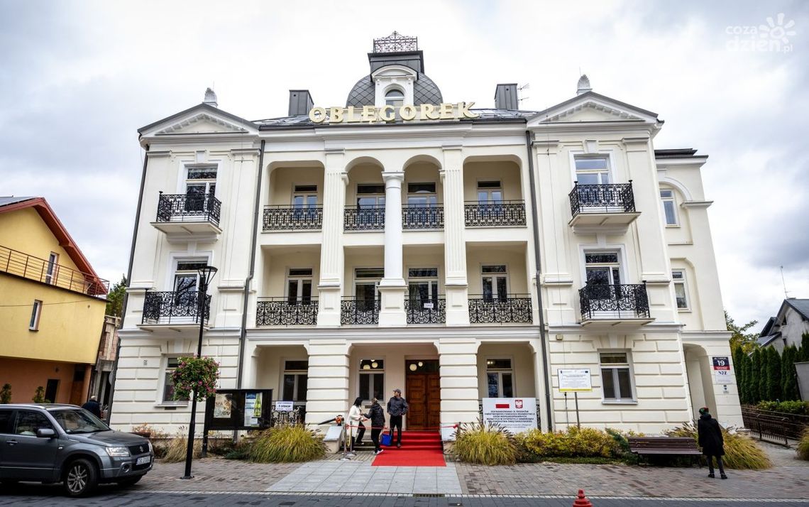 Sanatorium „Oblęgorek” w Busku-Zdroju odzyskało dawny blask Sanatorium „Oblęgorek” w Busku-Zdroju odzyskało dawny blask