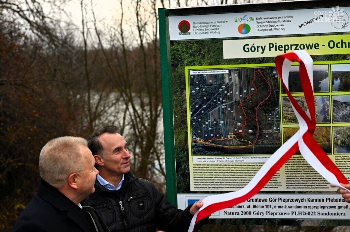 Sandomierskie Góry Pieprzowe z nowymi tablicami informacyjnymi Sandomierskie Góry Pieprzowe z nowymi tablicami informacyjnymi