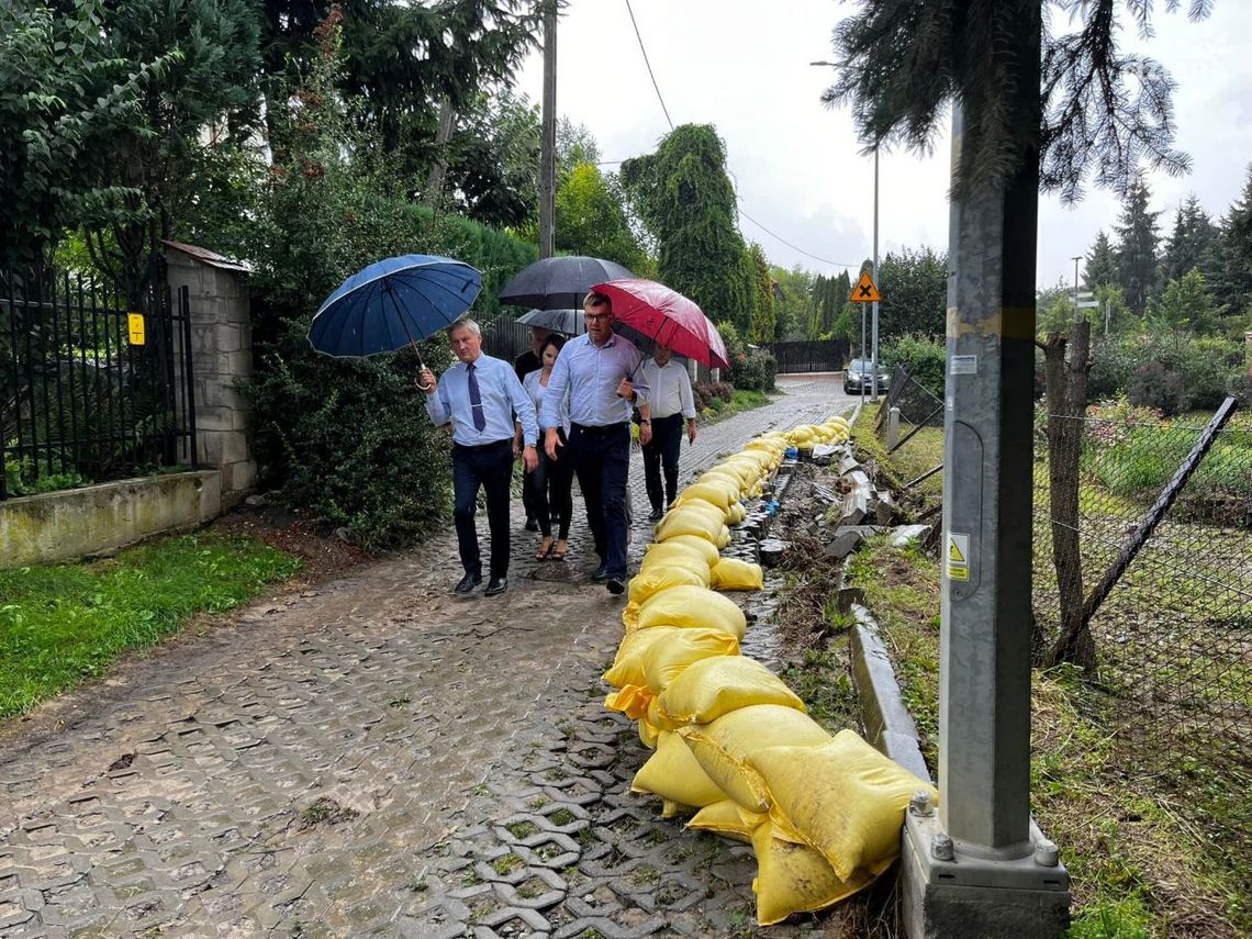 Sandomierz: Zniszczenia po nawałnicy Sandomierz: Zniszczenia po nawałnicy