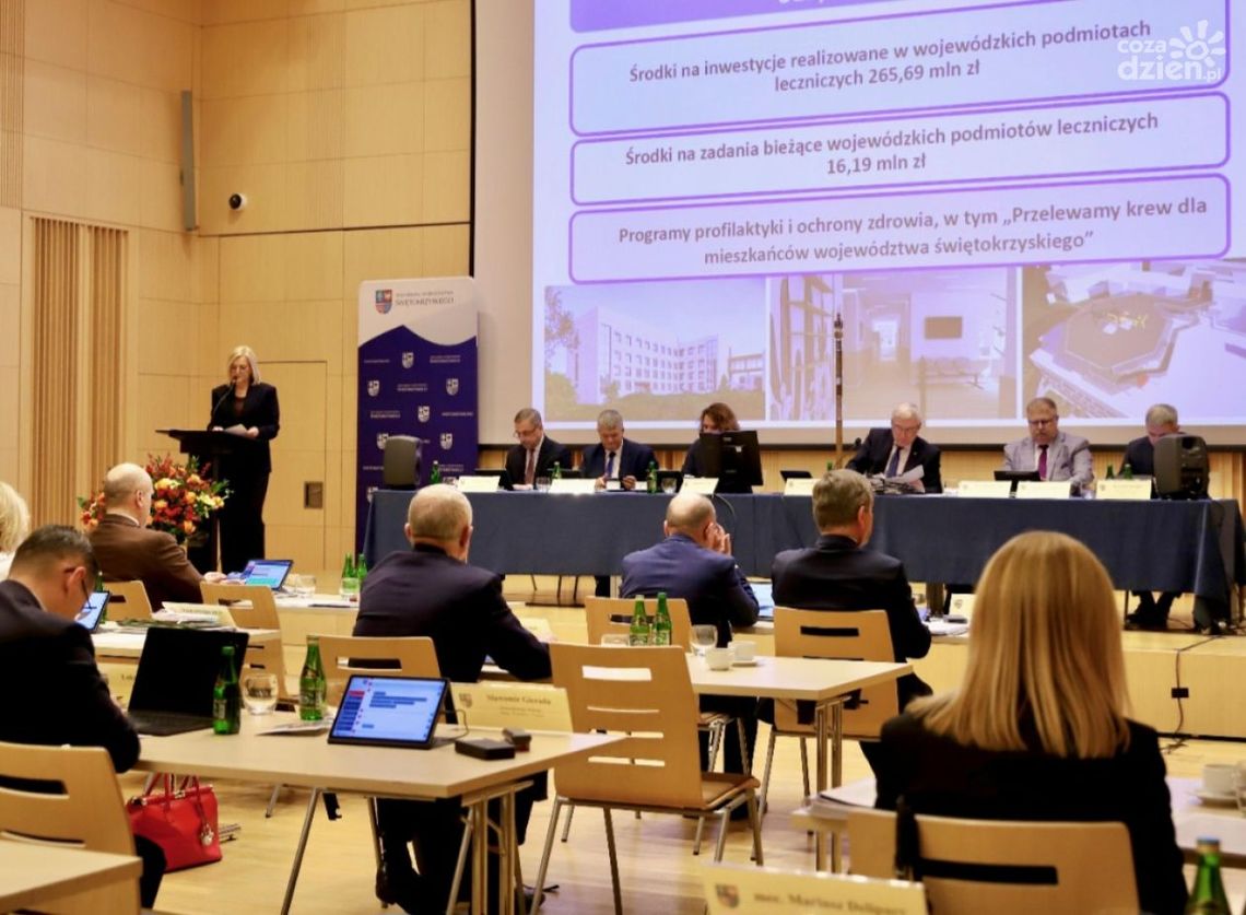 Sejmik Województwa Świętokrzyskiego uchwalił budżet na 2026 rok Sejmik Województwa Świętokrzyskiego uchwalił budżet na 2026 rok