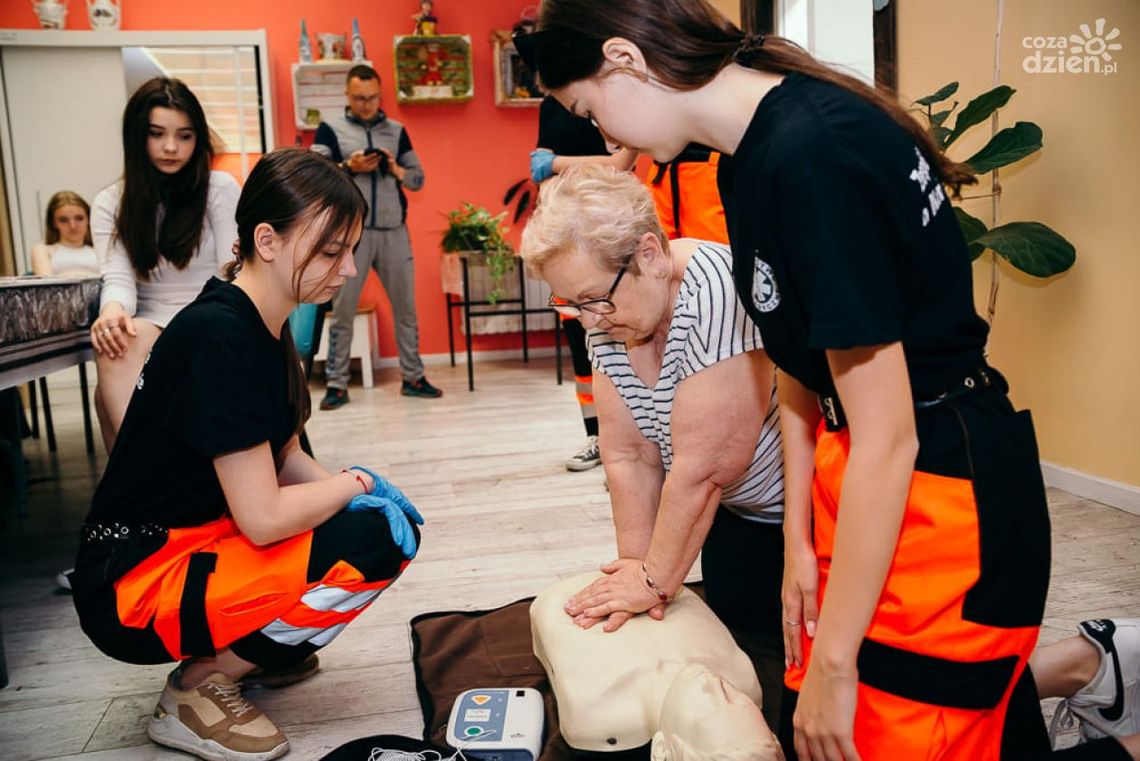 Seniorzy aktywni, to seniorzy zdrowi Seniorzy aktywni, to seniorzy zdrowi