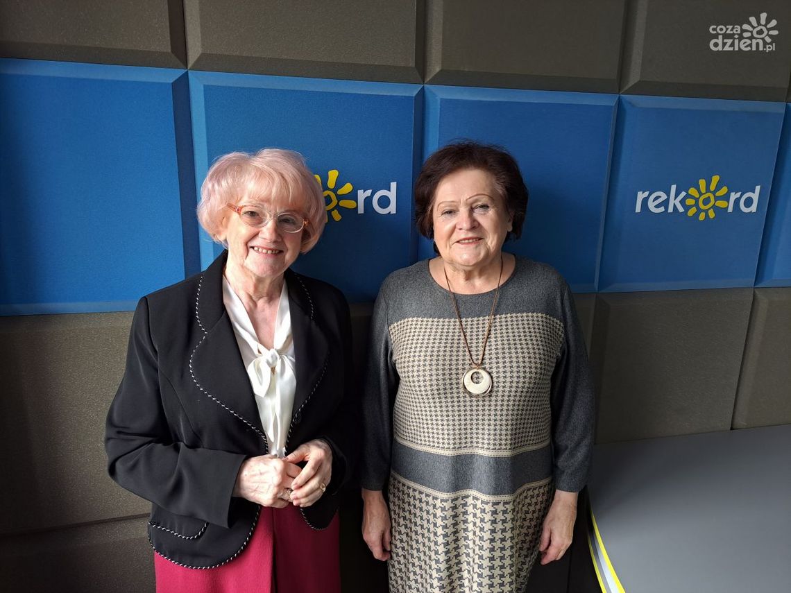 Seniorzy dołączcie do nas! W UTW spełnicie swoje marzenia