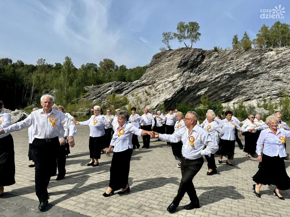 Seniorzy świętują w Starachowicach Seniorzy świętują w Starachowicach