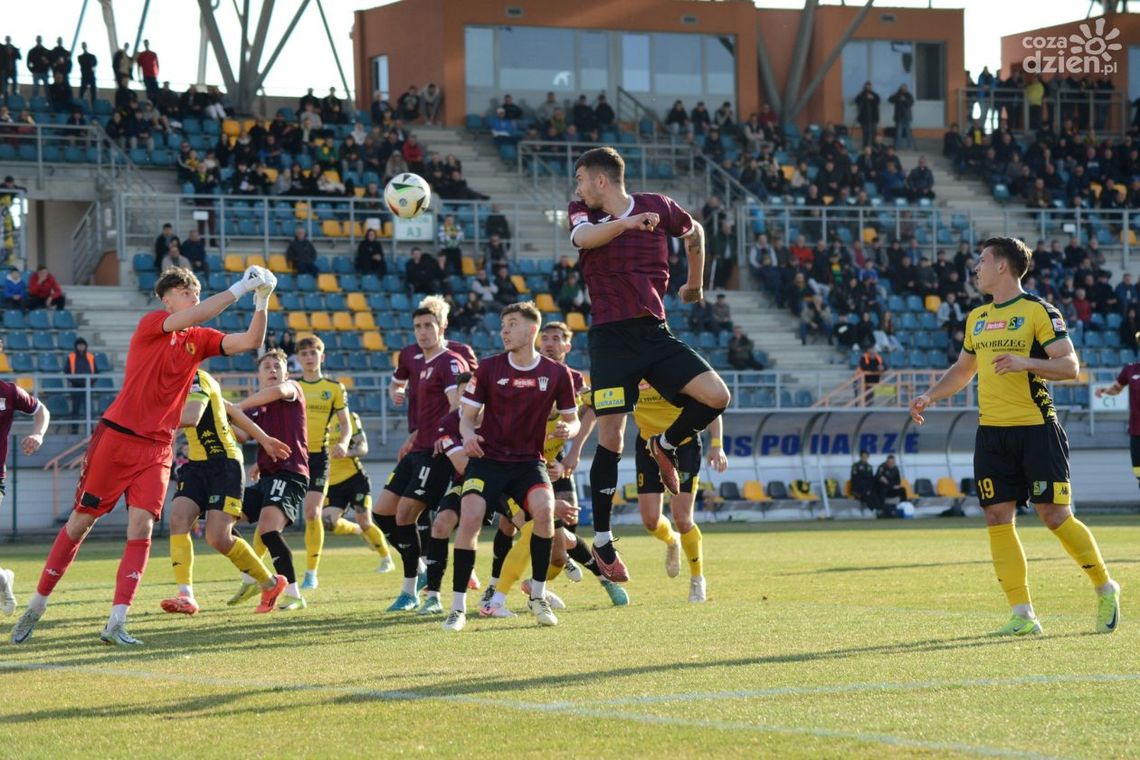 Siarka Tarnobrzeg - Korona II Kielce 1:3 Siarka Tarnobrzeg - Korona II Kielce 1:3