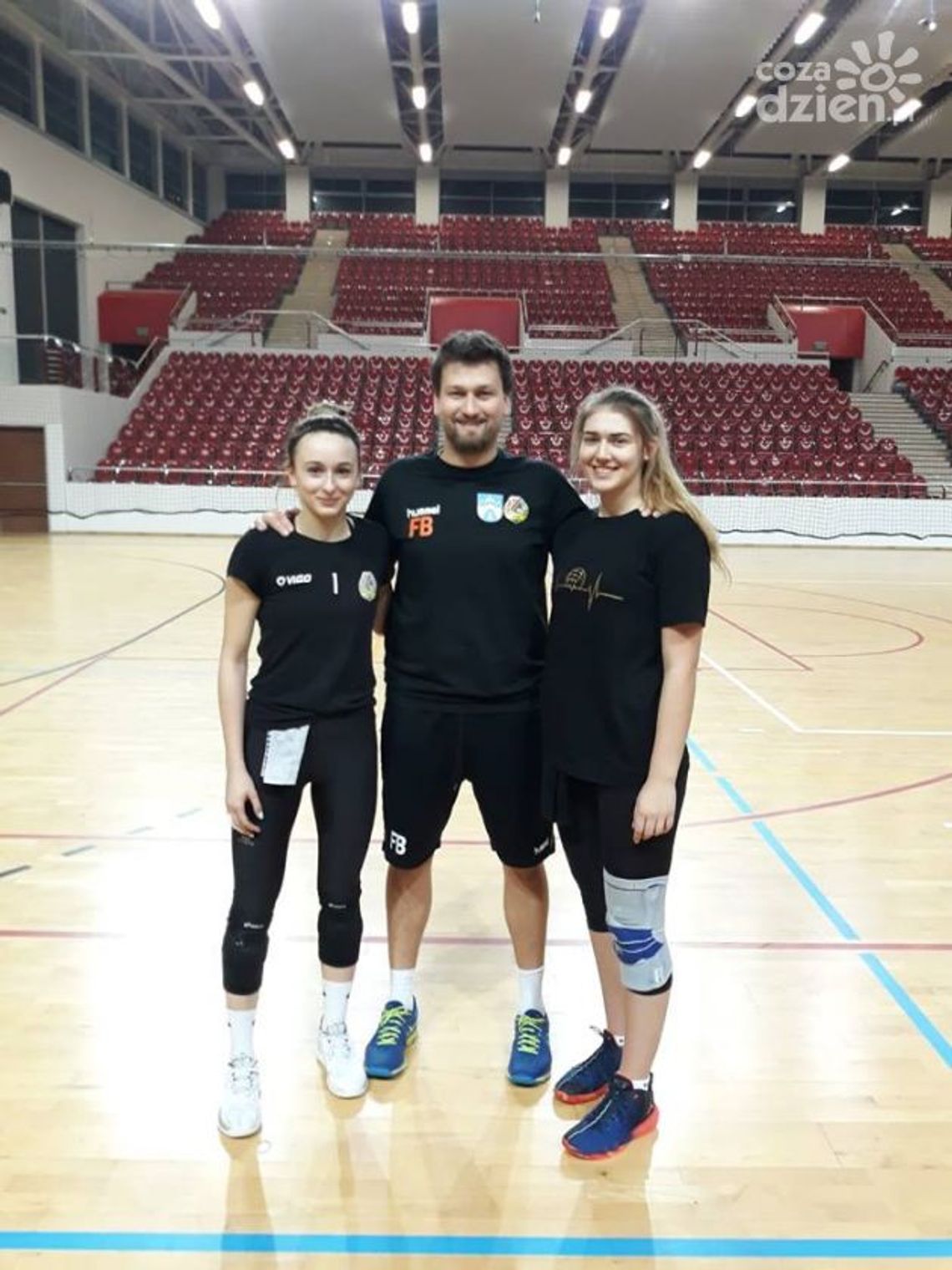 Siatkarki z SMS-u trenują z KSZO