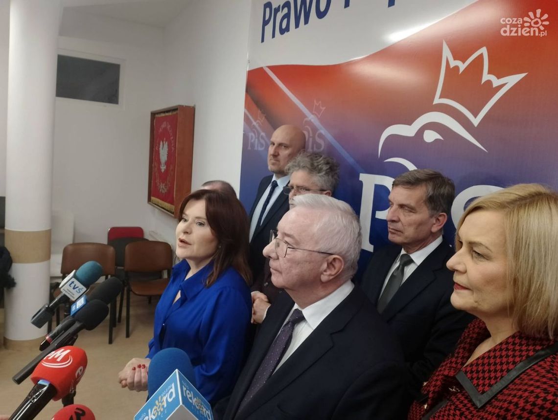 Skandaliczne unieważnienie konkursu na rozwój Świętokrzyskiego Centrum Onkologii – politycy PiS apelują o zmianę decyzji