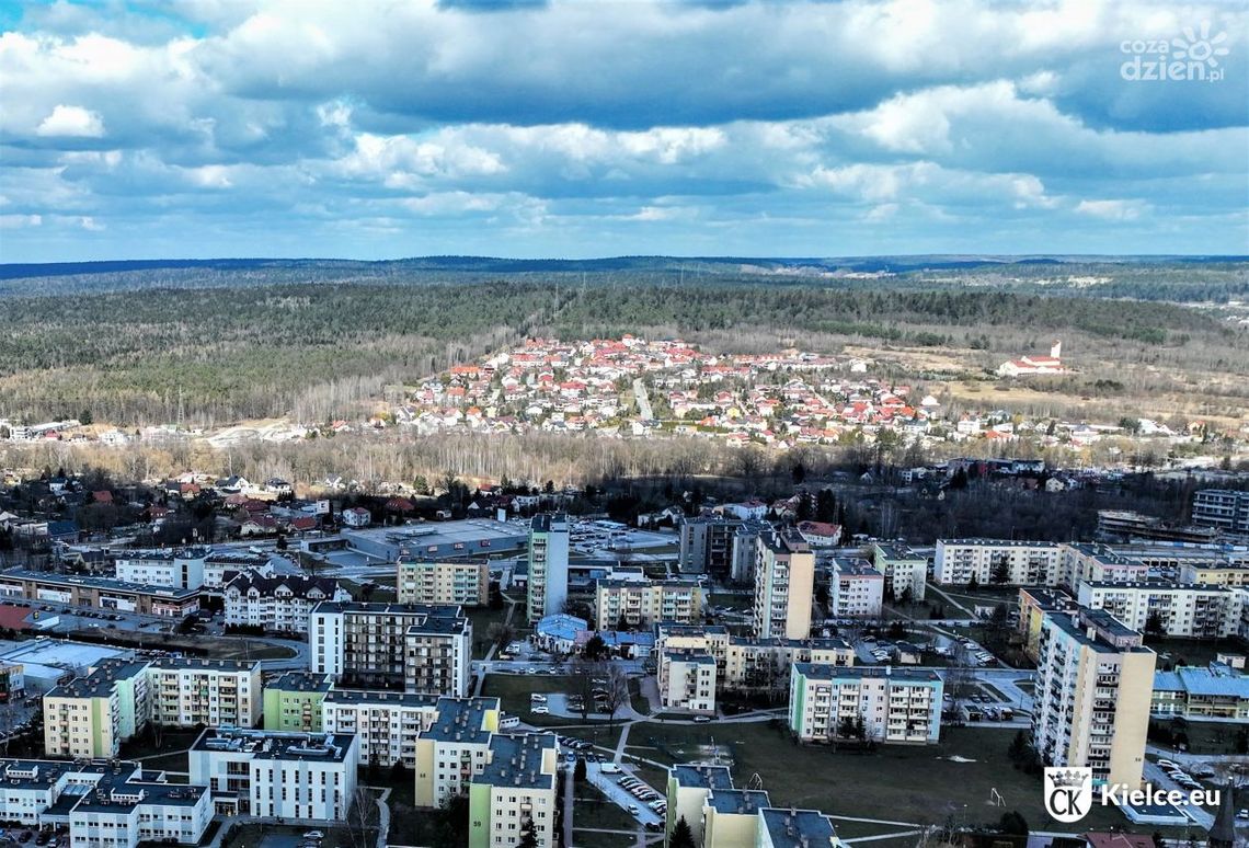 Skorzystaj z programu dotacji "Czyste Powietrze" Skorzystaj z programu dotacji "Czyste Powietrze"