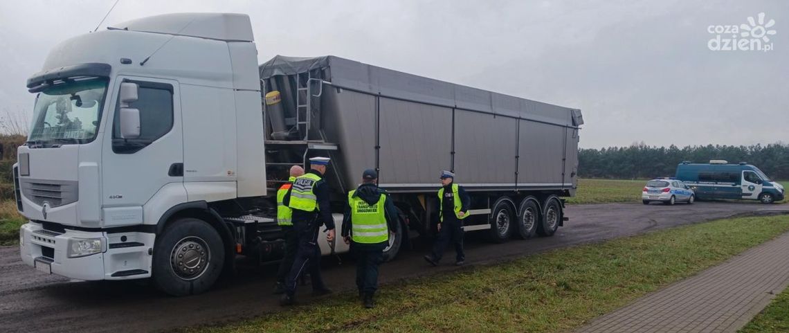 Słowak ukarany za prowadzenie ciężarówki pod wpływem alkoholu w Morawicy Słowak ukarany za prowadzenie ciężarówki pod wpływem alkoholu w Morawicy
