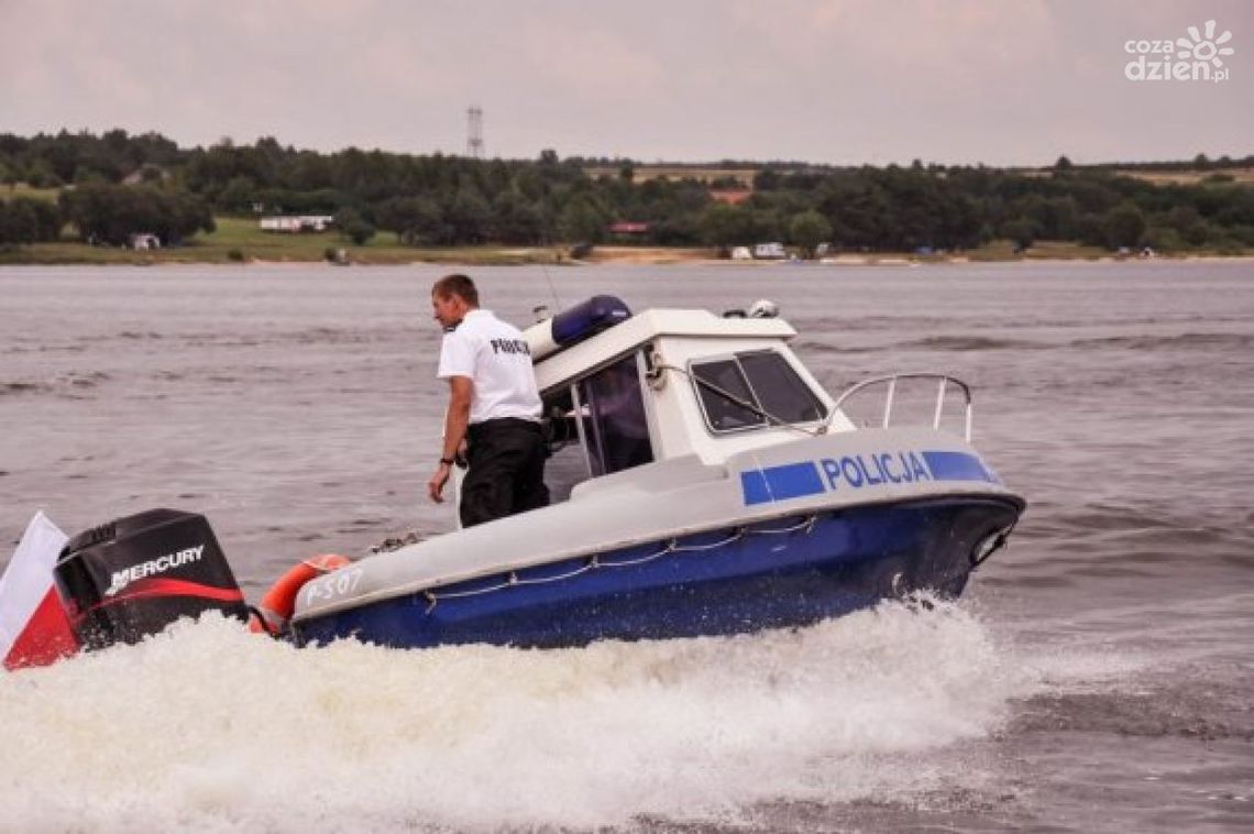 Śmierć na Piachach. Utonął 27-latek Śmierć na Piachach. Utonął 27-latek