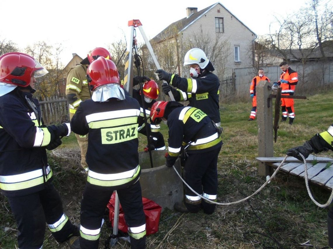 Śmierć w studni Śmierć w studni