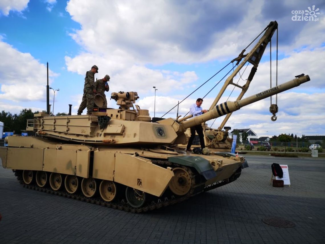 Śmigłowce, sprzęt pancerny i rakietowy. Wojsko w Kielcach! Śmigłowce, sprzęt pancerny i rakietowy. Wojsko w Kielcach!