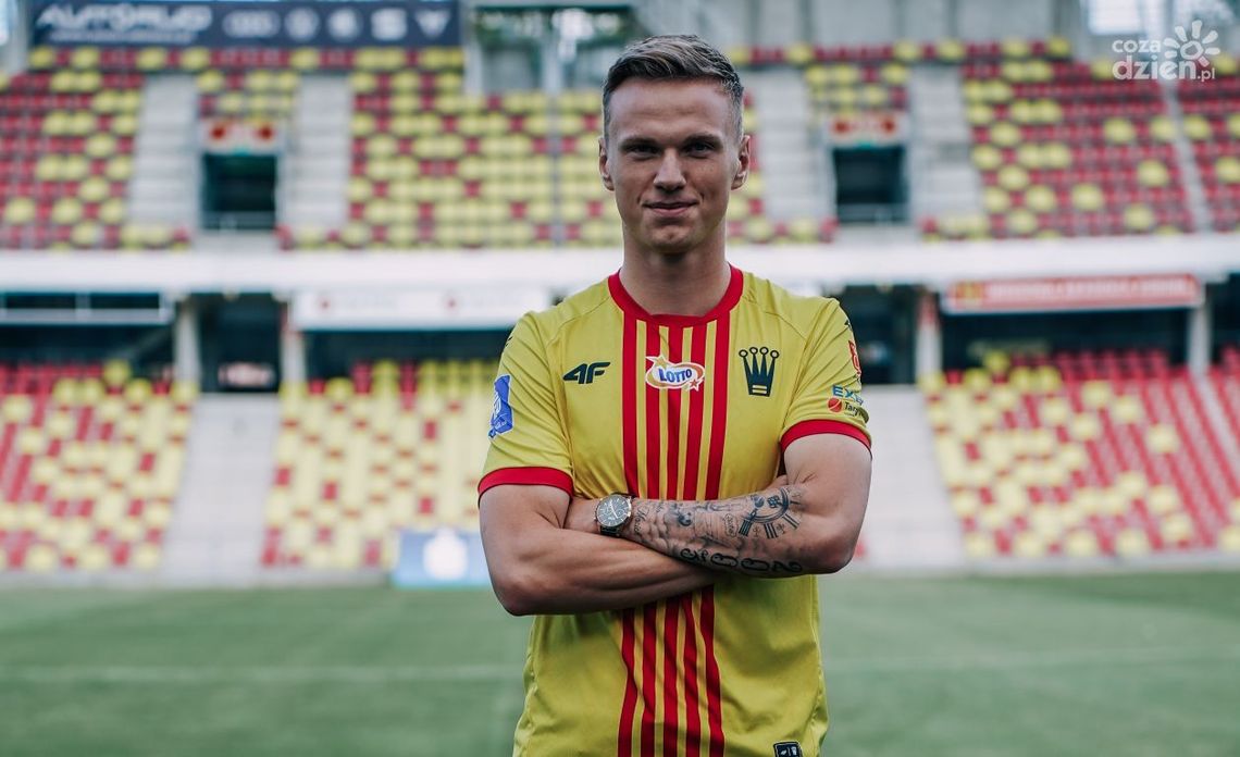 Smolarczyk: Ambitny piłkarz nie chce tylko siedzieć na ławce