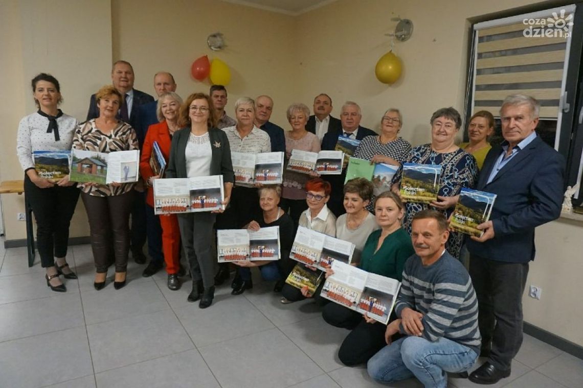 Sołectwo Sobów w ogólnopolskim albumie Sołectwo Sobów w ogólnopolskim albumie