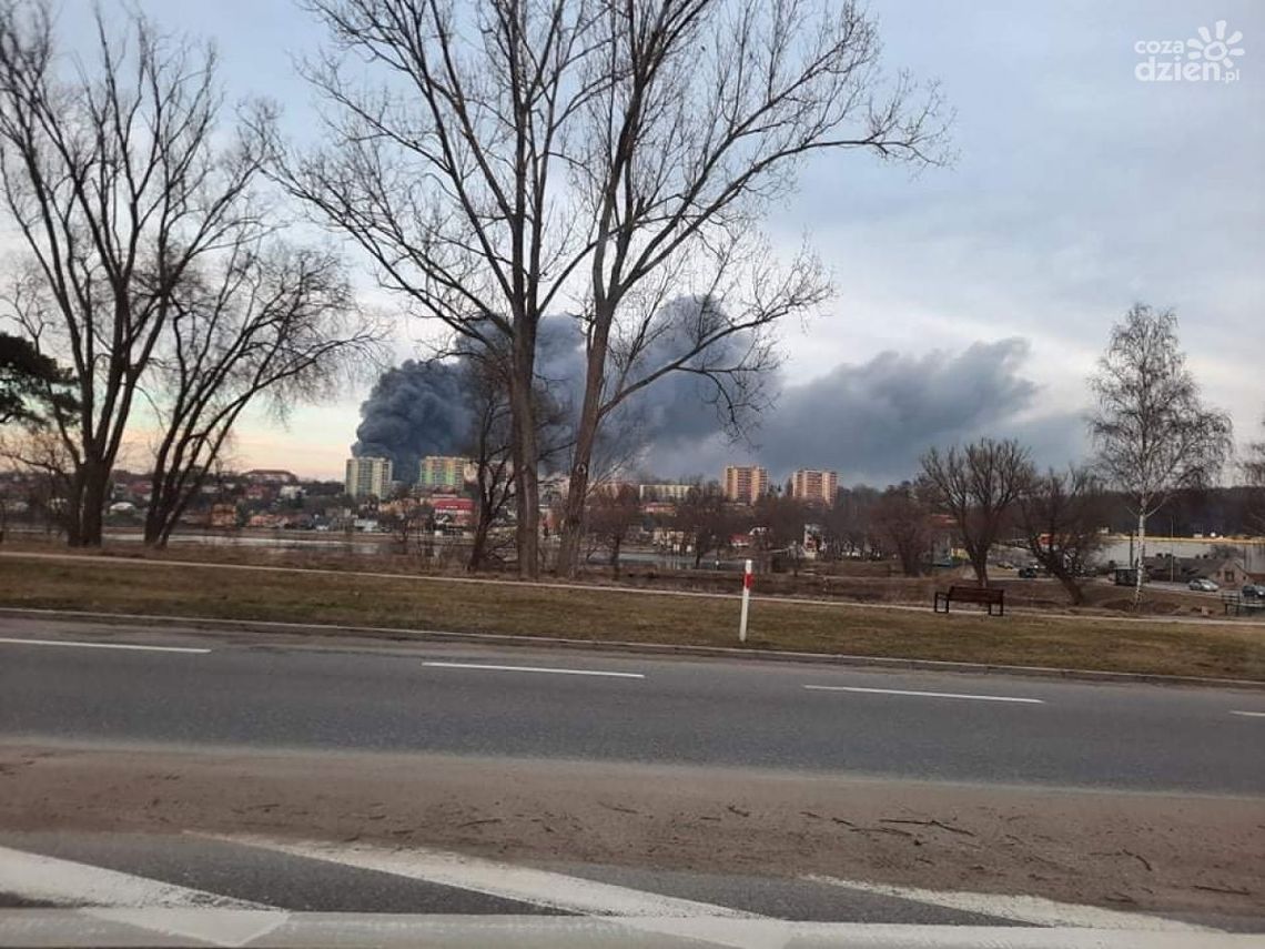 Specjalna Strefa Ekonomiczna też deklaruje pomoc właścicielom firmy, której hala spłonęła Specjalna Strefa Ekonomiczna też deklaruje pomoc właścicielom firmy, której hala spłonęła