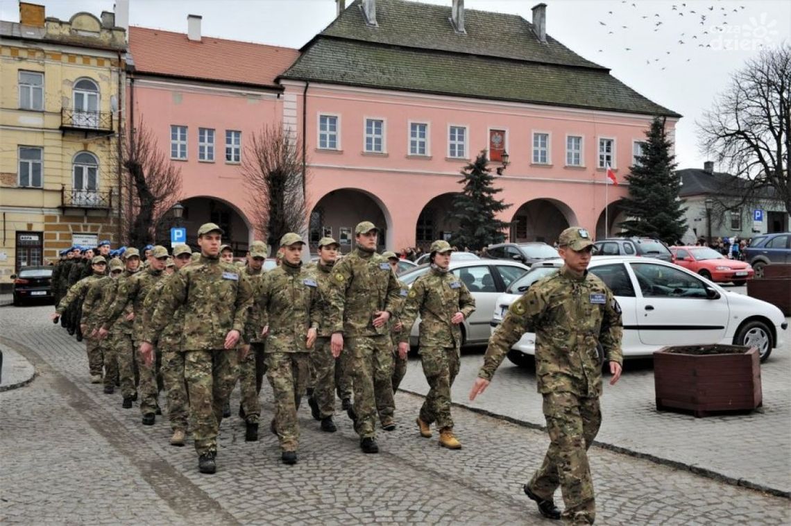 Spektaklem uczcili rocznicę Bitwy Opatowskiej Spektaklem uczcili rocznicę Bitwy Opatowskiej