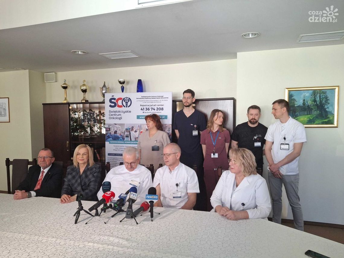 Spektakularna operacja rekonstrukcyjna w Świętokrzyskim Centrum Onkologii uratowała życie pacjenta z zaawansowanym nowotworem