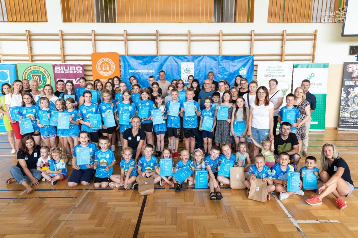 Sportowcy zakończyli kolejny sezon w Akademii Volley Stars