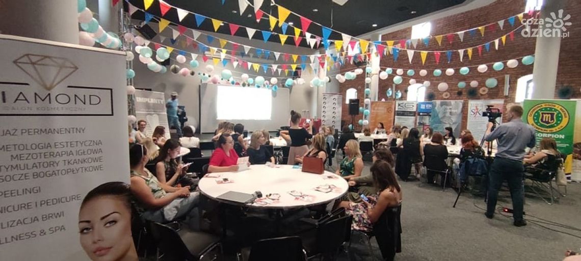 Spotkały się "W Kobiecym klimacie" Spotkały się "W Kobiecym klimacie"