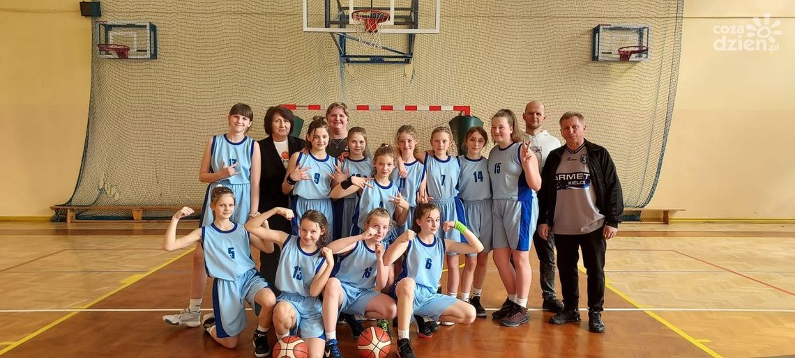 Spotkanie i otwarty trening UMKS Gracz Starachowice 