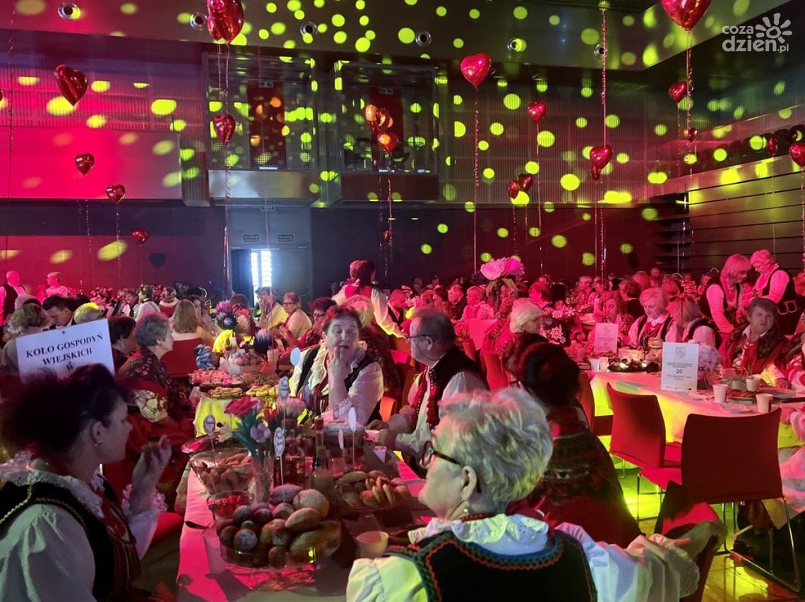 Spotkanie podmiotów ekonomii społecznej z województwa świętokrzyskiego Spotkanie podmiotów ekonomii społecznej z województwa świętokrzyskiego