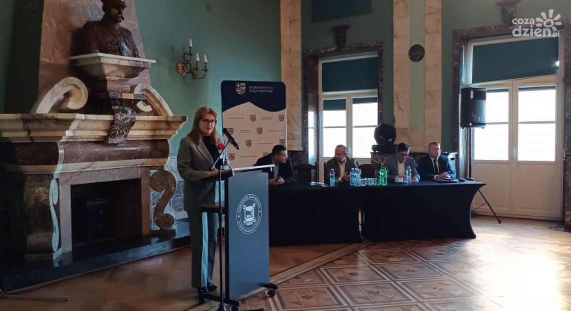 Spotkanie z samorządami województwa poświęcone Projektowi “Blue Valley – Wiślanym Szlakiem” Spotkanie z samorządami województwa poświęcone Projektowi “Blue Valley – Wiślanym Szlakiem”