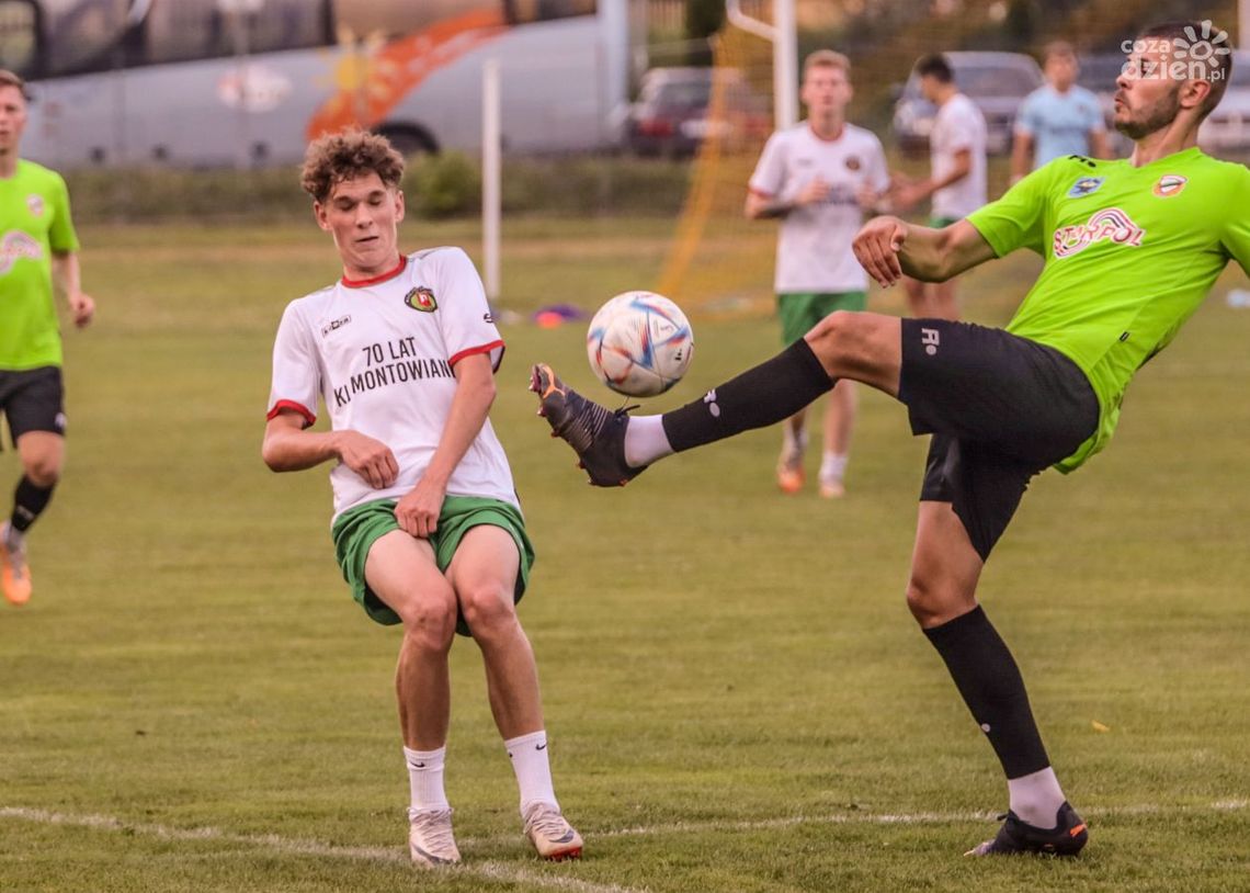 Star już prawie gotowy - wysoka wygrana III-ligowca w sparingu Star już prawie gotowy - wysoka wygrana III-ligowca w sparingu