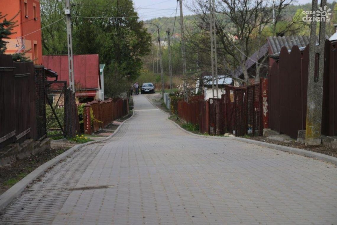 Starachowice. Bez kurzu i błota na Jeleniej. Starachowice. Bez kurzu i błota na Jeleniej.