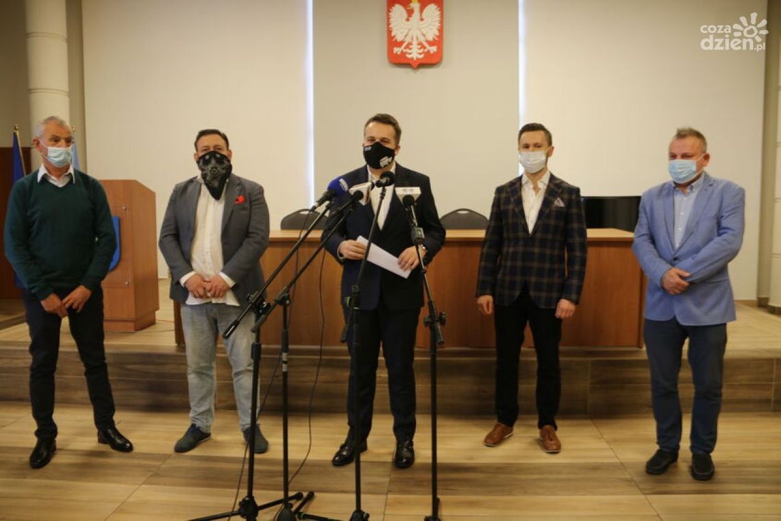 Starachowice: Mobilna wigilia dla samotnych Starachowice: Mobilna wigilia dla samotnych