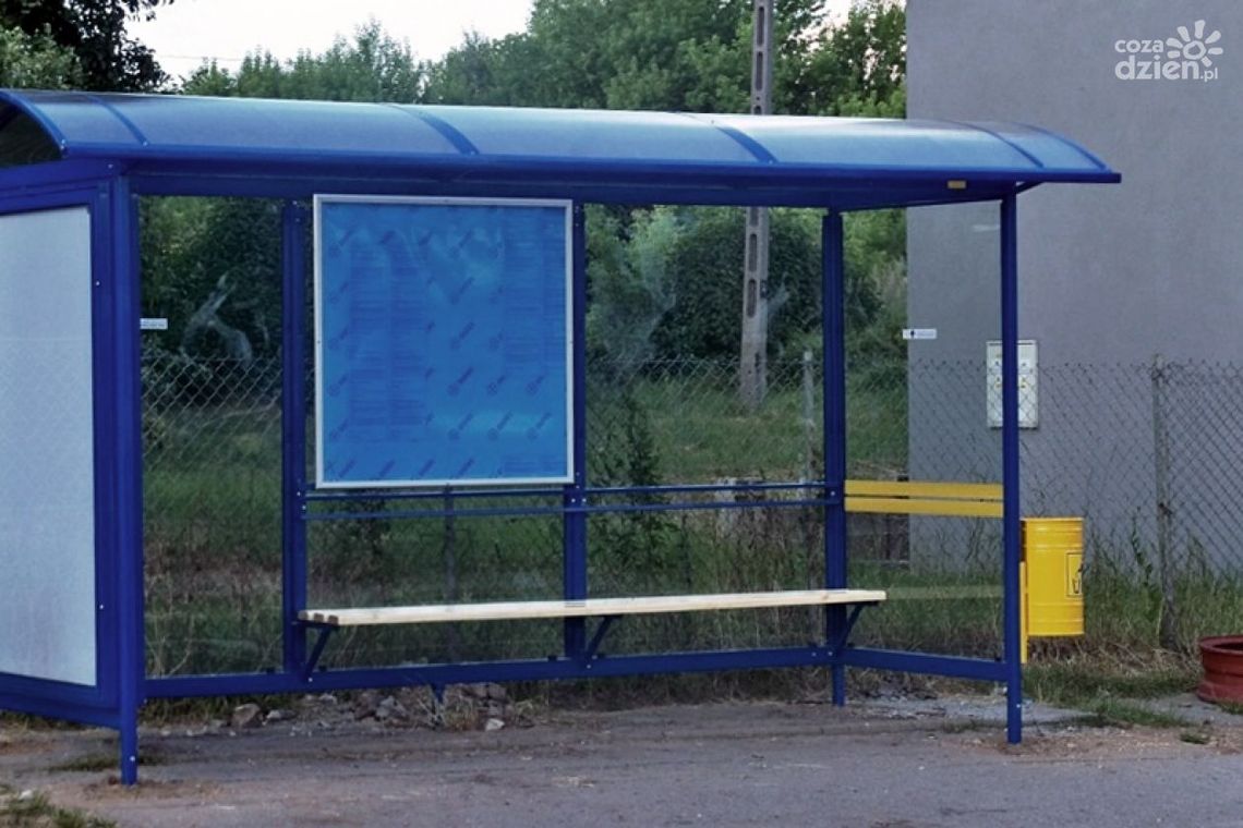 Starachowice. Postawią 30 nowych wiat przystankowych