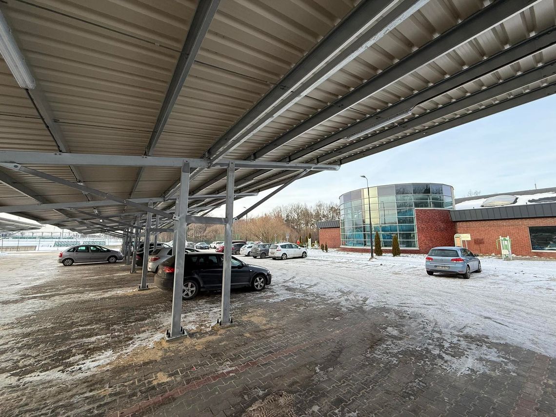 Starachowice stawiają na energię słoneczną. Kolejne carporty jeszcze w tym roku 40666