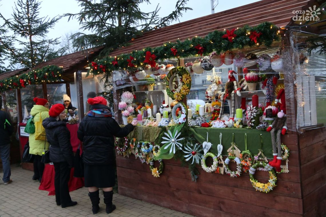 Starachowice zapraszają na jarmark w świątecznym klimacie Starachowice zapraszają na jarmark w świątecznym klimacie