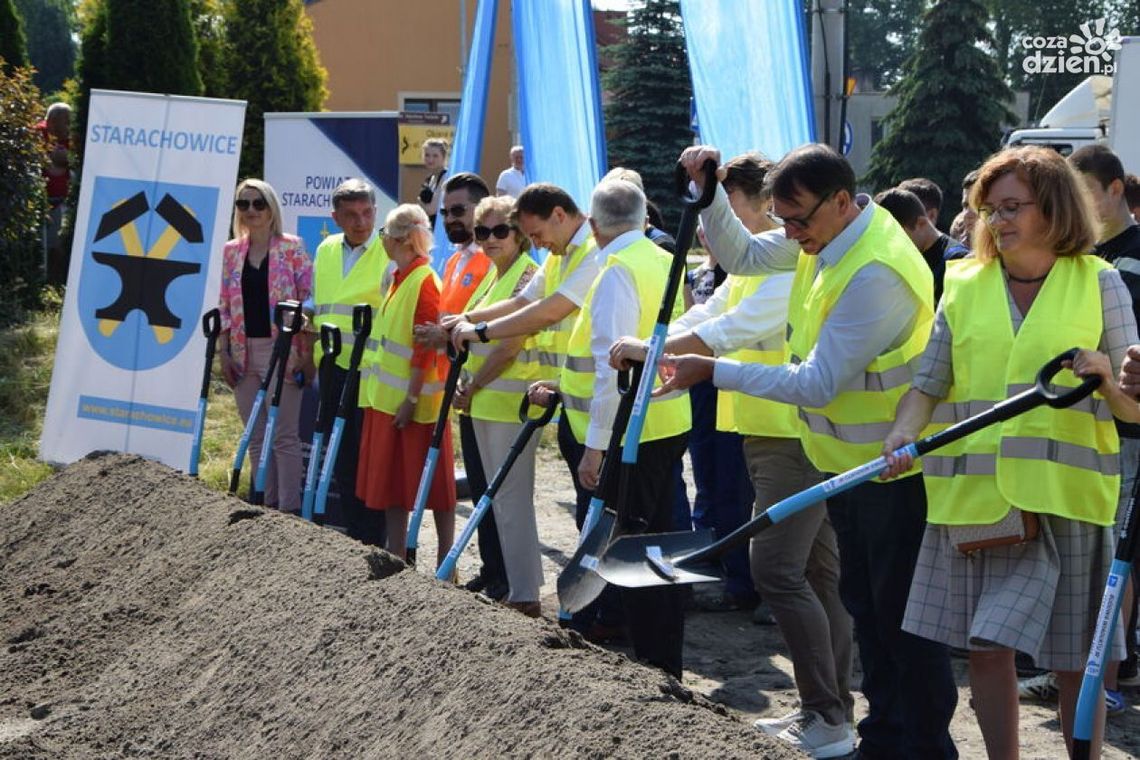 Starachowice: Zmiany w organizacji ruchu w związku z budową wiaduktu Starachowice: Zmiany w organizacji ruchu w związku z budową wiaduktu