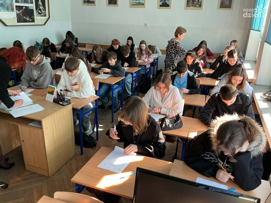 "Staszic" sprawdzał językowe umiejętności uczniów szkół podstawowych "Staszic" sprawdzał językowe umiejętności uczniów szkół podstawowych