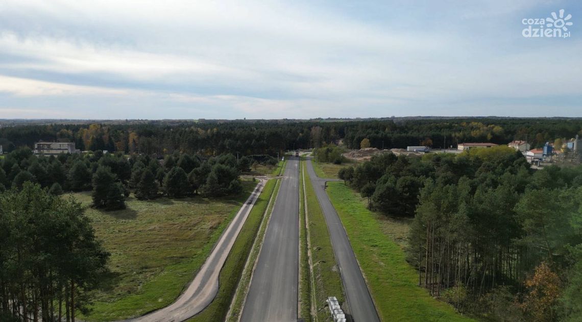 Staszów można już omijać obwodnicą Staszów można już omijać obwodnicą