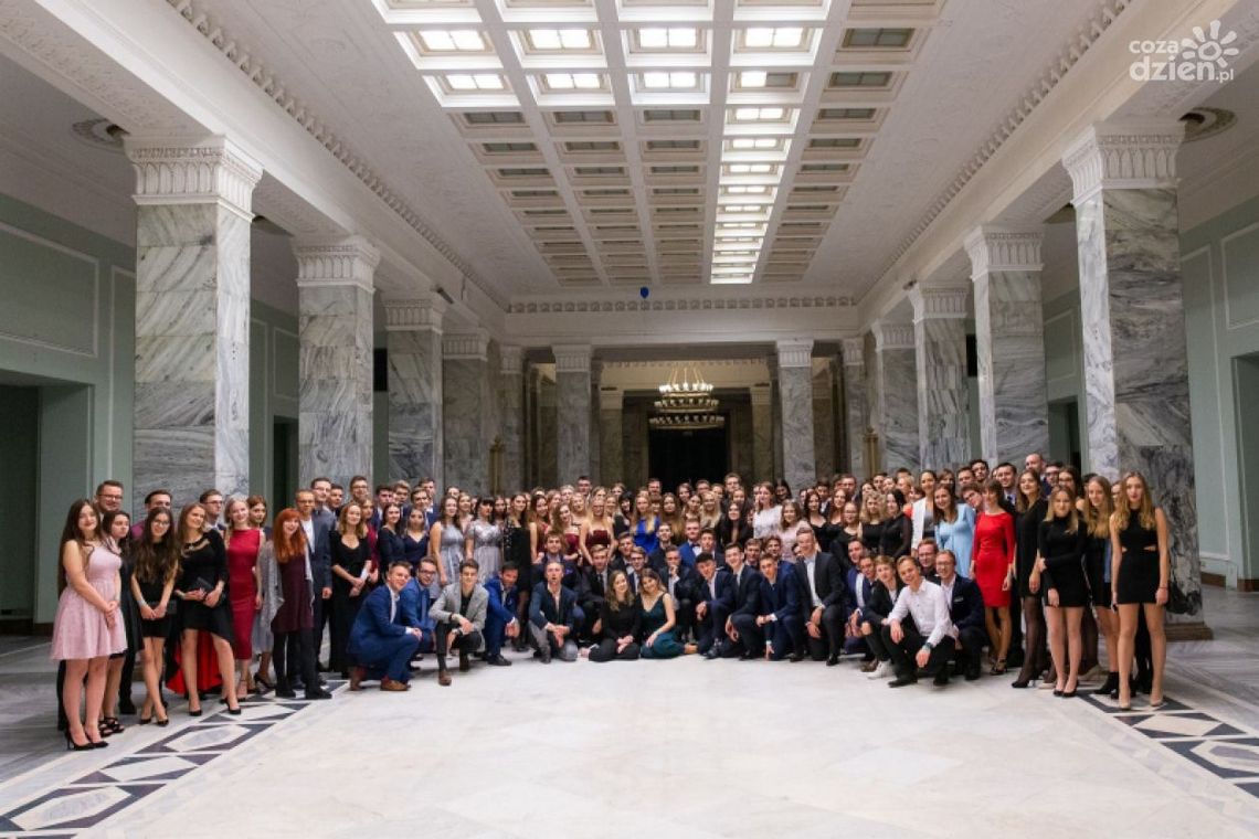 Sto postulatów młodych na sto lat niepodległości