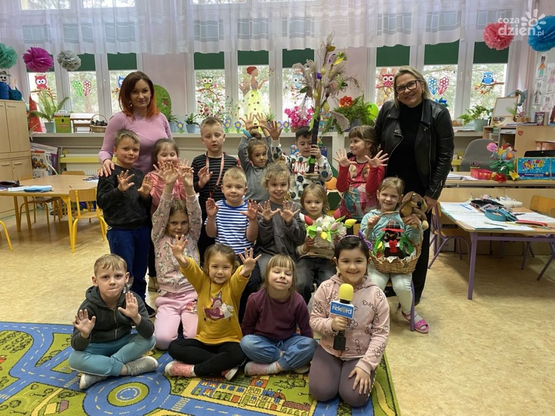 "Strzał w 10-tkę" - mali reporterzy rozmawiają o Wielkanocy "Strzał w 10-tkę" - mali reporterzy rozmawiają o Wielkanocy