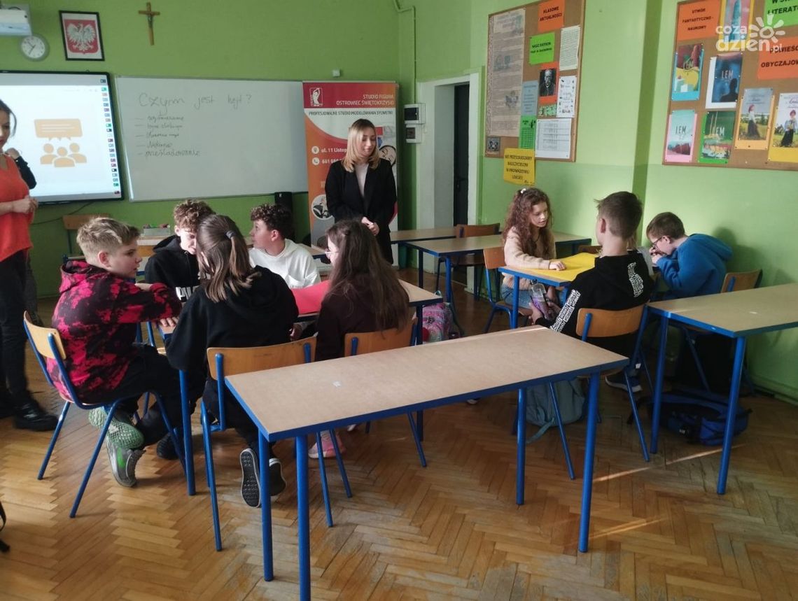 Studio Figura włącza się w walkę z hejtem Studio Figura włącza się w walkę z hejtem