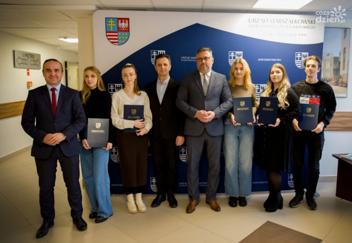 Stypendia samorządu dla Polaków ze Wschodu