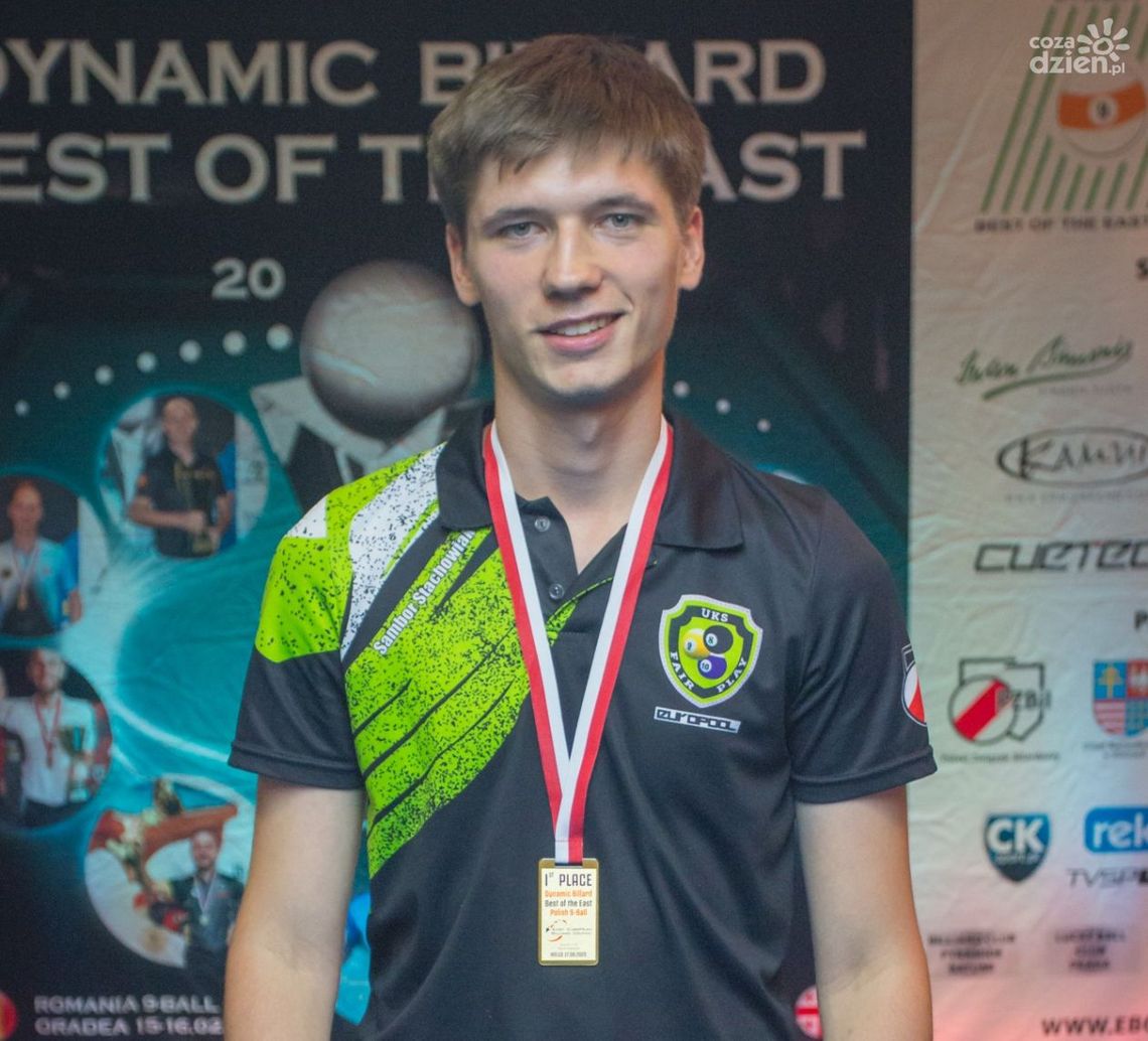 Sukces Sambora Stachowiaka na X Międzynarodowym Festiwalu Bilardowym w Kielcach Sukces Sambora Stachowiaka na X Międzynarodowym Festiwalu Bilardowym w Kielcach