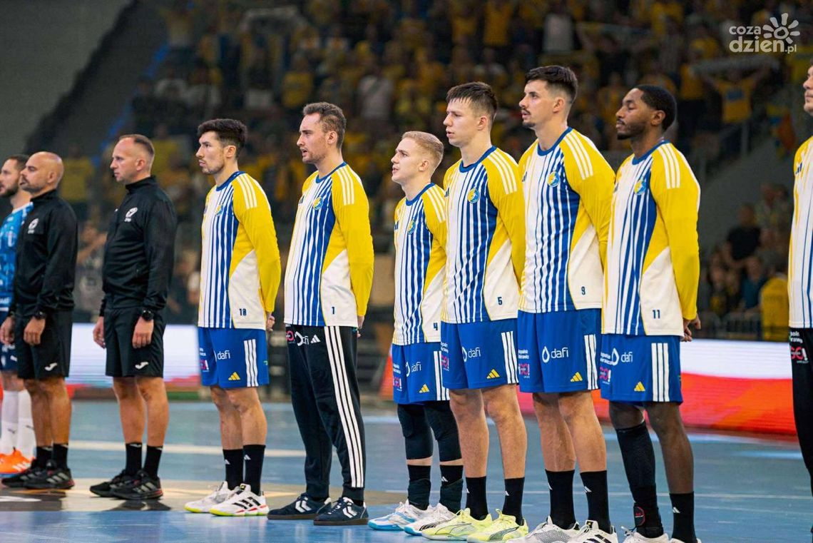 Superpuchar dla Industrii Kielce, Adam Morawski broni decydującego karnego Superpuchar dla Industrii Kielce, Adam Morawski broni decydującego karnego