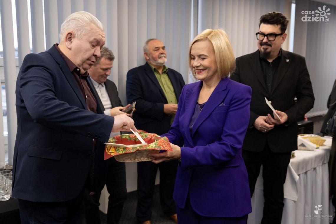 Świąteczne spotkanie Zarządu Województwa Świętokrzyskiego z dziennikarzami Świąteczne spotkanie Zarządu Województwa Świętokrzyskiego z dziennikarzami