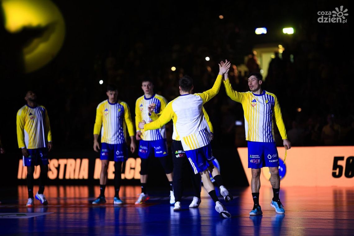 Świetna końcówka meczu i wygrana w Lidze Mistrzów. Industria Kielce 36:35 ONE Veszprém