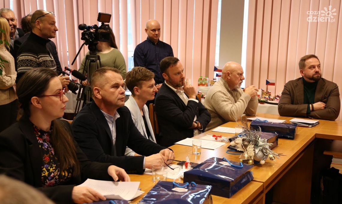 Świętokrzyska Komenda OHP z nową Radą Programową. Komenda Główna murem za Komendantem Wojewódzkim Świętokrzyska Komenda OHP z nową Radą Programową. Komenda Główna murem za Komendantem Wojewódzkim