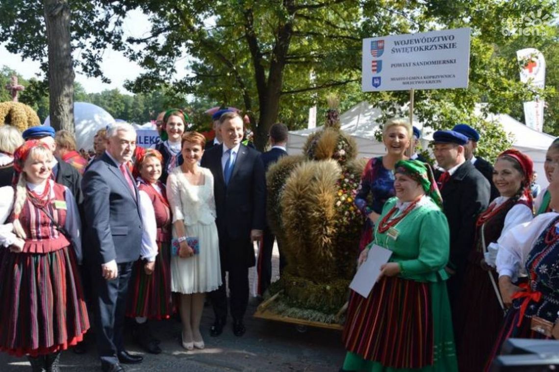 Świętokrzyski wieniec najpiękniejszy w Spale Świętokrzyski wieniec najpiękniejszy w Spale