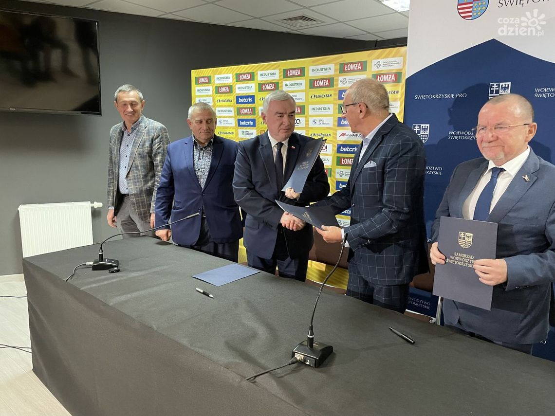 Świętokrzyskie będzie promowane przez Łomżę Industrię Kielce Świętokrzyskie będzie promowane przez Łomżę Industrię Kielce