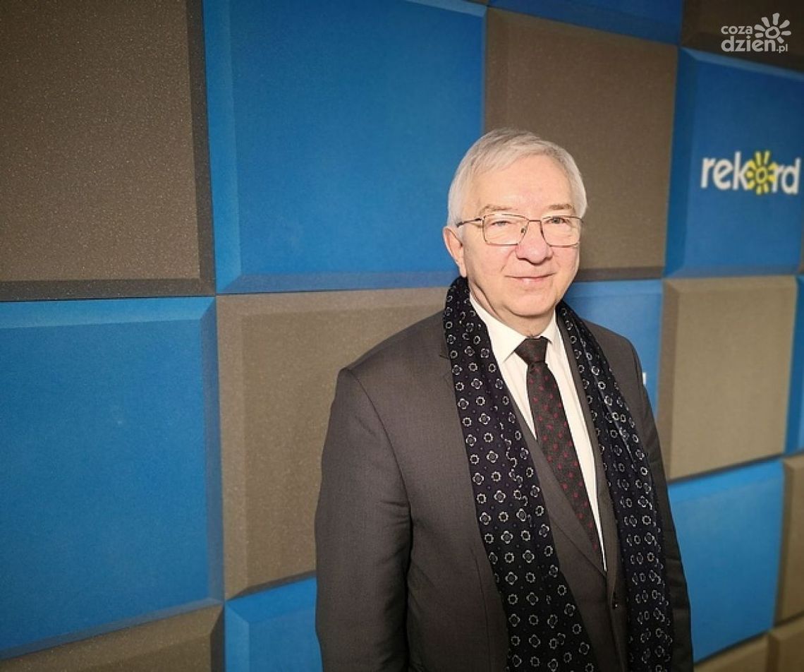 Świętokrzyskie, jak i cały kraj znalazło się w zupełnie nowej rzeczywistości. I daje radę.