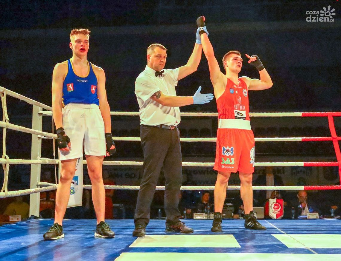 Świętokrzyskie kontra Lubelskie - W Ostrowcu odbył się mecz bokserski Ligi Juniorów Świętokrzyskie kontra Lubelskie - W Ostrowcu odbył się mecz bokserski Ligi Juniorów