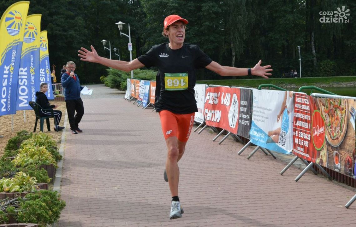 Sylwek Lepiarz bierze kolejną rundę VIII MosirGutwinRun 2020!