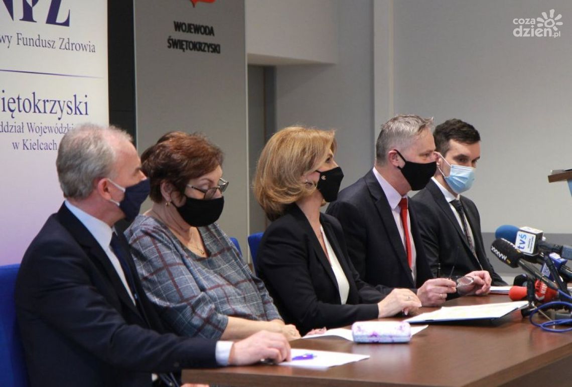 Szczepienia pacjentów w domu Szczepienia pacjentów w domu