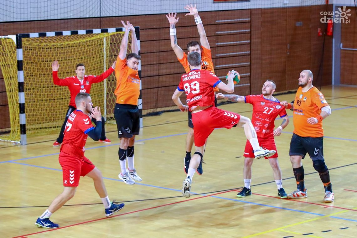 Szczypiorniści szlifują formę
Szczypiorniści szlifują formę